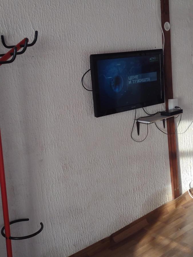 Prenociste Indija Hrvic Apartment Bagian luar foto