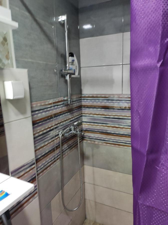 Prenociste Indija Hrvic Apartment Bagian luar foto